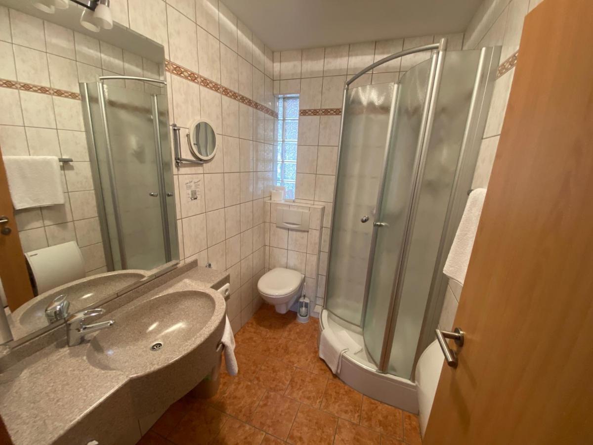 Hotel Am Schloss Darmstaedter Hof Bad Homburg vor der Höhe Exteriör bild